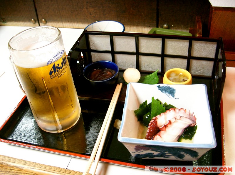 Kaname-zushi - Biere et tentacules de calamar

