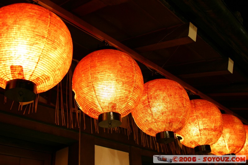 Nishiki-koji Market - temple
Mots-clés: Nuit