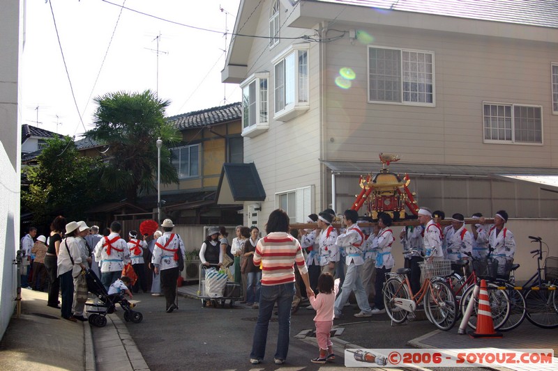 Celebration religieuse de quartier
