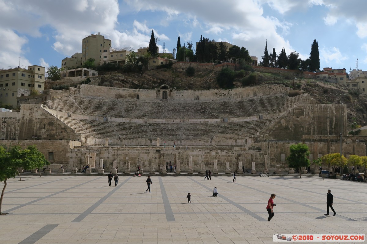 Amman - Roman Theatre
Mots-clés: Amman Governorate Jabal al Qal‘ah JOR Jordanie Roman Theatre Ruines romaines The Hashemite Plaza