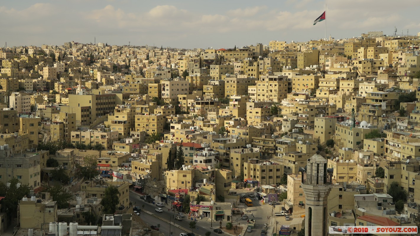 Amman from Jabal al-Qal'a
Mots-clés: Amman Governorate Jabal al Qal‘ah JOR Jordanie Jabal al-Qal'a Drapeau Mosque Lumiere