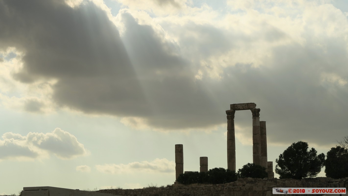 Amman - Temple of Hercules
Mots-clés: Amman Governorate Jabal al Qal‘ah JOR Jordanie Jabal al-Qal'a Ruines romaines Temple of Hercules Lumiere