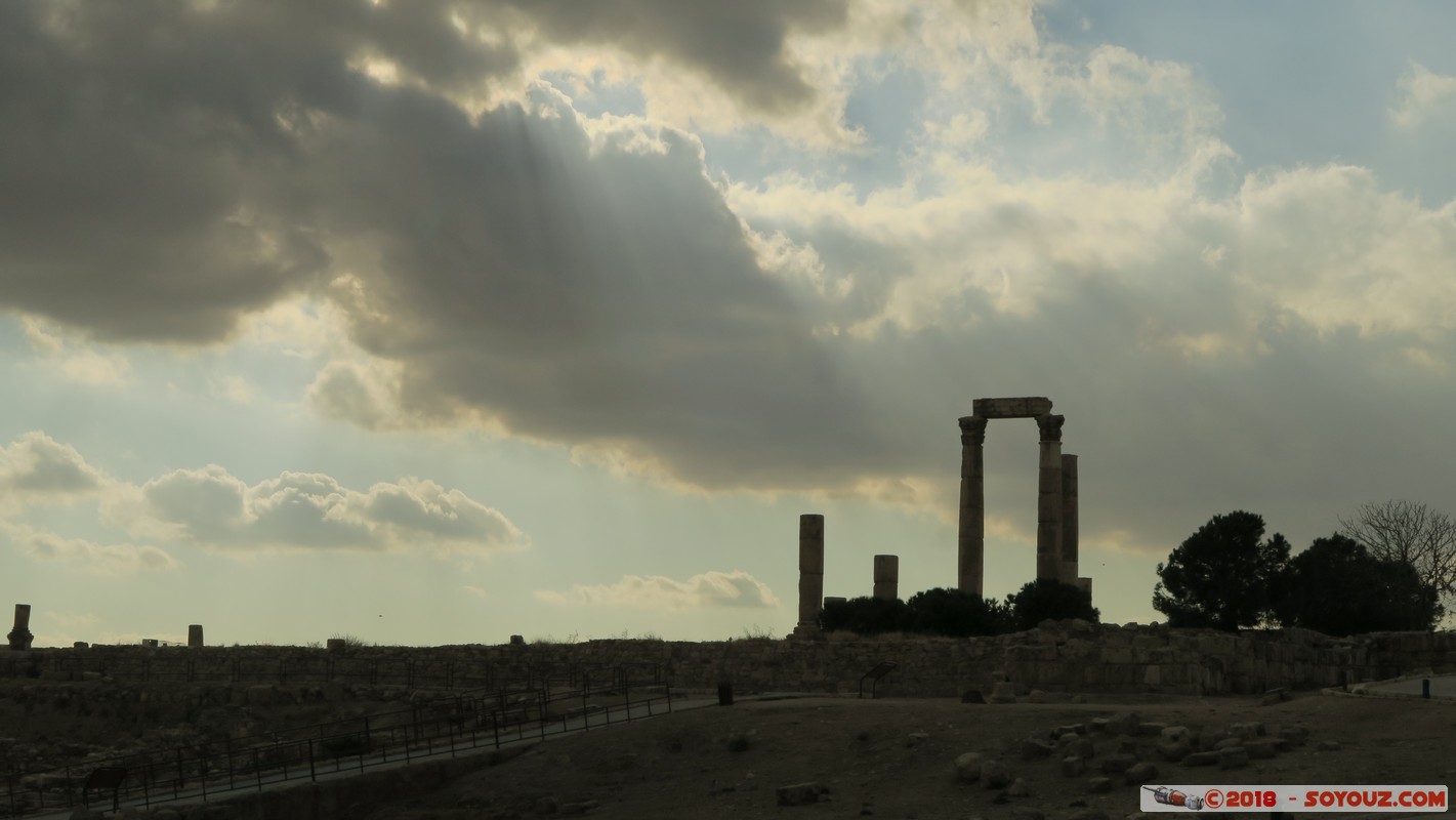 Amman - Temple of Hercules
Mots-clés: Amman Governorate Jabal al Qal‘ah JOR Jordanie Jabal al-Qal'a Ruines romaines Temple of Hercules Lumiere