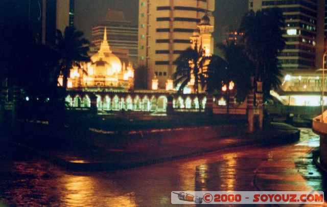 l-04-masjidjamek.jpg