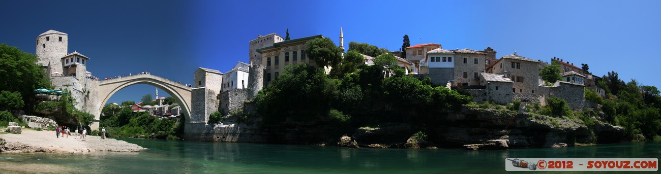 Mostar - Stari Most - Panorama
Mots-clés: BIH Bosnie HerzÃ©govine Donja Mahala Federation of Bosnia and Herzegovina geo:lat=43.33637281 geo:lon=17.81454027 geotagged patrimoine unesco Pont Stari most Riviere panorama