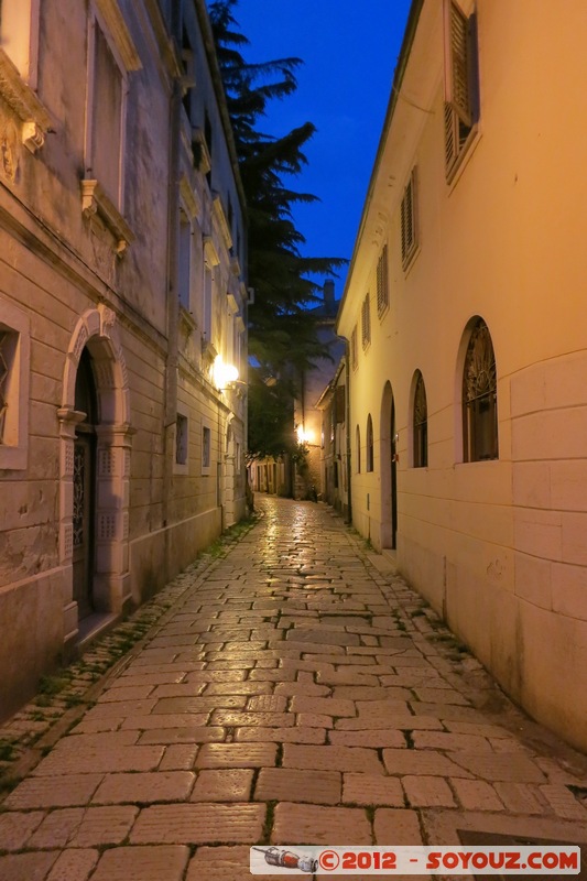 Porec by Night - Eufrazijeva
Mots-clés: Croatie geo:lat=45.22841259 geo:lon=13.59170794 geotagged HRV Istarska Pore Nuit