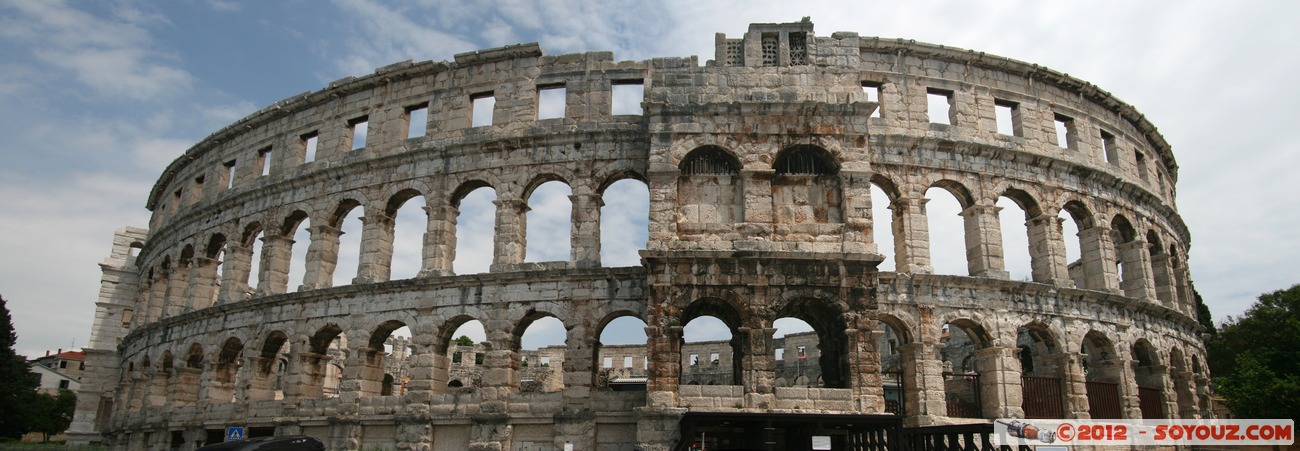 Pula Arena (Amphitheatre) - panorama
Mots-clés: Croatie geo:lat=44.87300269 geo:lon=13.84913704 geotagged HRV Istarska Pula Ruines Romain Amphitheatre panorama