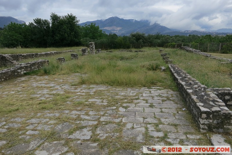 Salona roman ruins - Basilica (Kapljuc)
Mots-clés: Croatie geo:lat=43.53920738 geo:lon=16.47737899 geotagged HRV Splitsko-Dalmatinska Romain Ruines Eglise