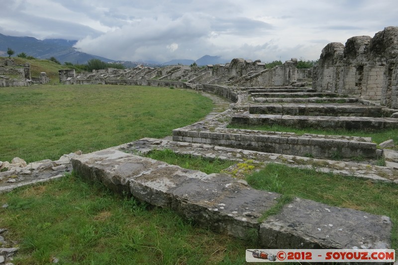 Salona roman ruins - Amphitheatre
Mots-clés: Croatie geo:lat=43.53847847 geo:lon=16.47384254 geotagged HRV Splitsko-Dalmatinska Romain Ruines Amphitheatre