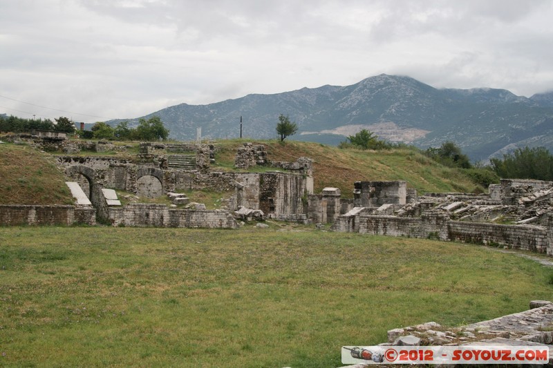 Salona roman ruins - Amphitheatre
Mots-clés: Croatie geo:lat=43.53829795 geo:lon=16.47402153 geotagged HRV Splitsko-Dalmatinska Romain Ruines Amphitheatre