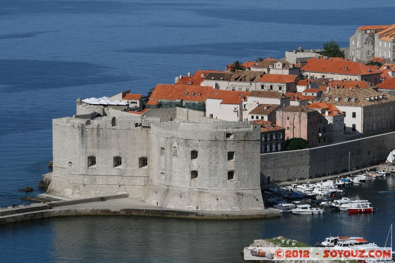 View of Dubrovnik - Fort St. John
Mots-clés: Bosanka Croatie DubrovaÄ�ko-Neretvanska geo:lat=42.64313779 geo:lon=18.11745286 geotagged HRV PloÄ�e medieval patrimoine unesco