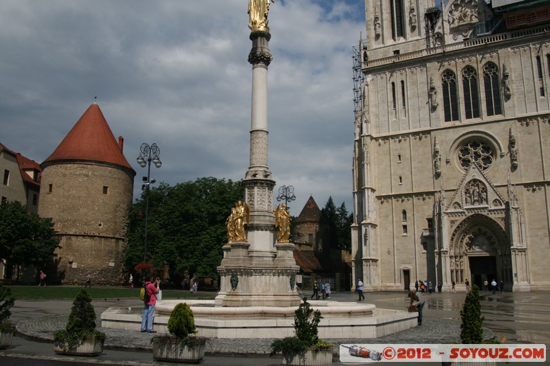 Zagreb - Zagrebacka katedrala
Mots-clés: Croatie geo:lat=45.81461064 geo:lon=15.97836278 geotagged Gornji Ä�ehi HRV Zagreb ZagrebaÄ�ka Fontaine Zagrebacka katedrala Eglise