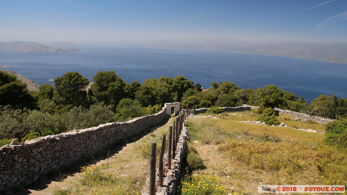 Hydra - View from Prophet Elias Monastery
Mots-clés: Ermioni GRC Grèce Moní Profítou Ilio Saronic Islands Hydra Prophet Elias Monastery Mer Monastere