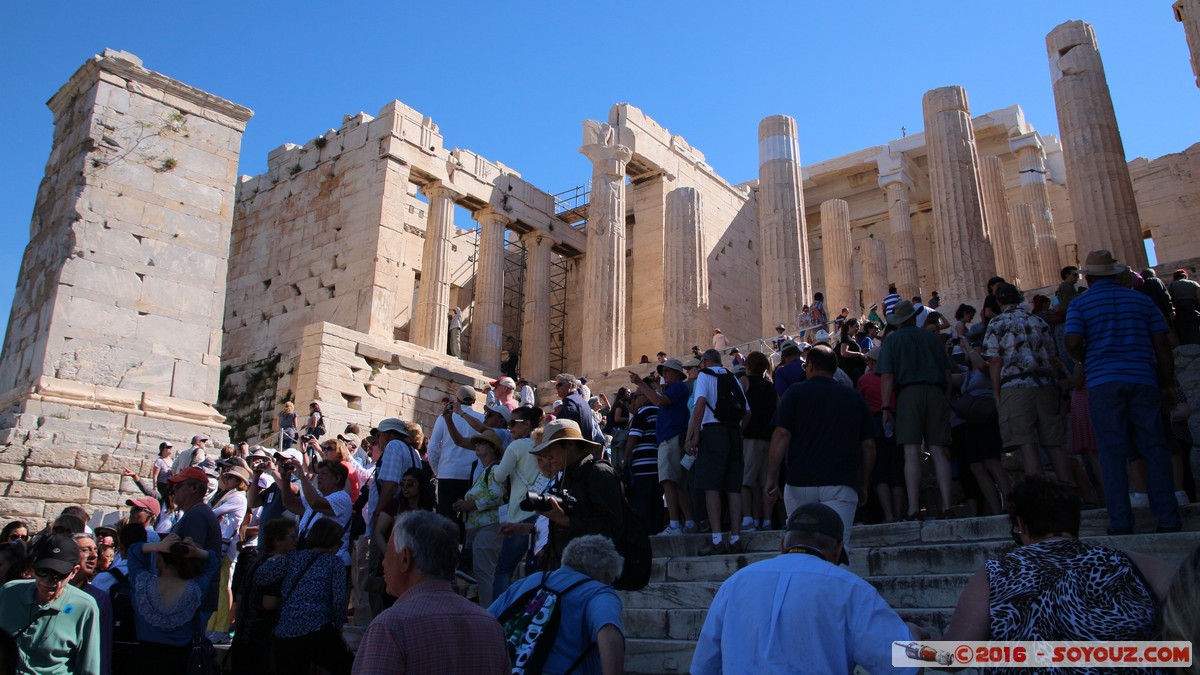 Athens - The Acropolis - Propylaea
Mots-clés: Akrópoli Athina Proastia GRC Grèce Athens Athenes Attica The Acropolis patrimoine unesco Ruines grec Propylaea