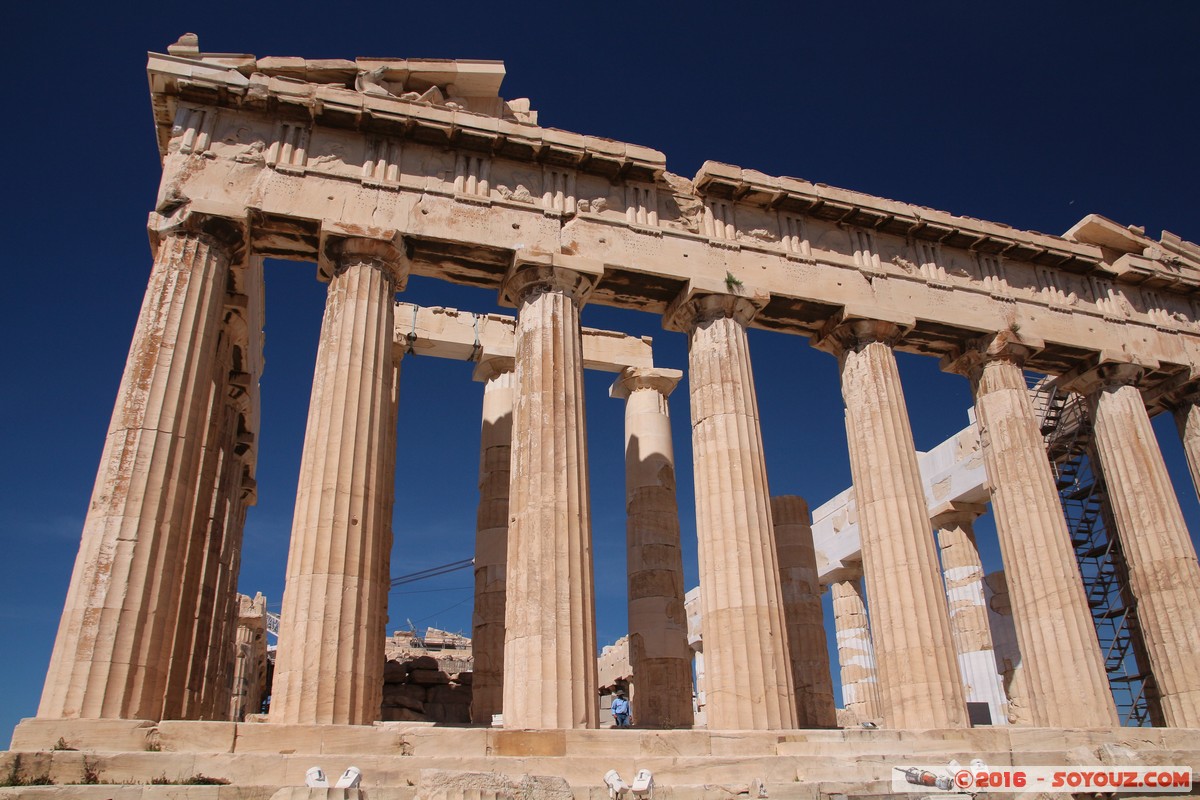 Athens - The Acropolis - Parthenon
Mots-clés: Anafiótika Athina Proastia GRC Grèce Athens Athenes Attica The Acropolis patrimoine unesco Ruines grec Parthenon