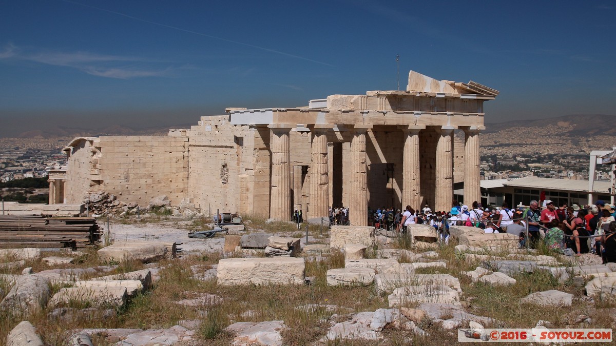 Athens - The Acropolis - Propylaea
Mots-clés: Athina Proastia GRC Grèce Pláka Athens Athenes Attica The Acropolis patrimoine unesco Ruines grec Propylaea