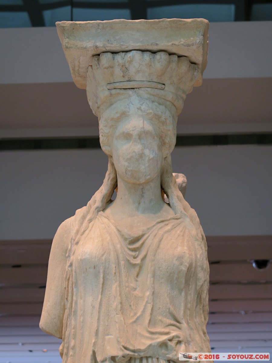 Athens - Acropolis Museum - Caryatides
Mots-clés: Athina Proastia GRC Grèce Makrygiánni Athens Athenes Attica Acropolis Museum sculpture Caryatides statue