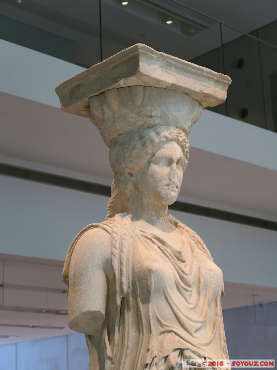 Athens - Acropolis Museum - Caryatides
Mots-clés: Athina Proastia GRC Grèce Makrygiánni Athens Athenes Attica Acropolis Museum sculpture Caryatides statue