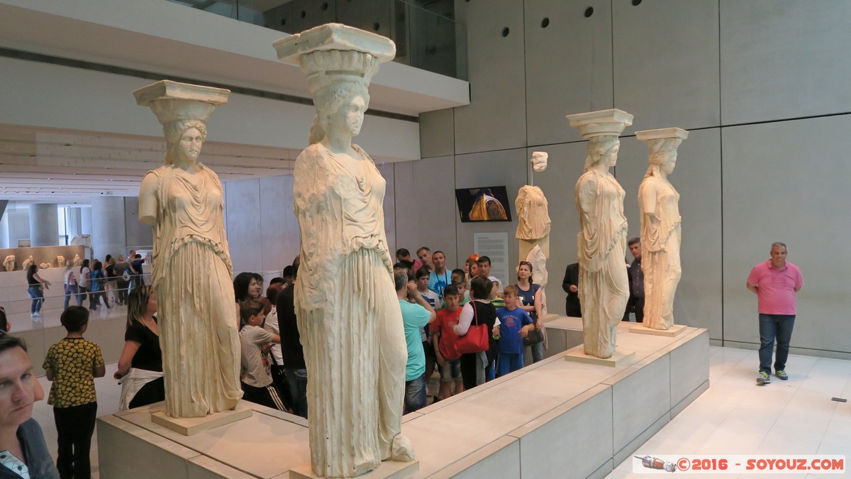 Athens - Acropolis Museum - Caryatides
Mots-clés: Athina Proastia GRC Grèce Makrygiánni Athens Athenes Attica Acropolis Museum sculpture Caryatides statue