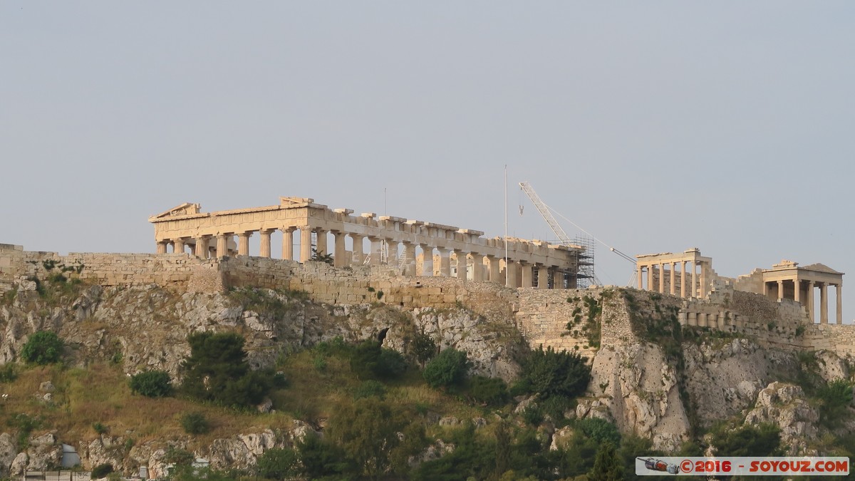 Athens - Plaka - The Acropolis and Parthenon
Mots-clés: Athina Proastia GRC Grèce Politistikó Emporikó Kéntro Athens Athenes Attica Athens Status Suites The Acropolis Ruines grec Parthenon