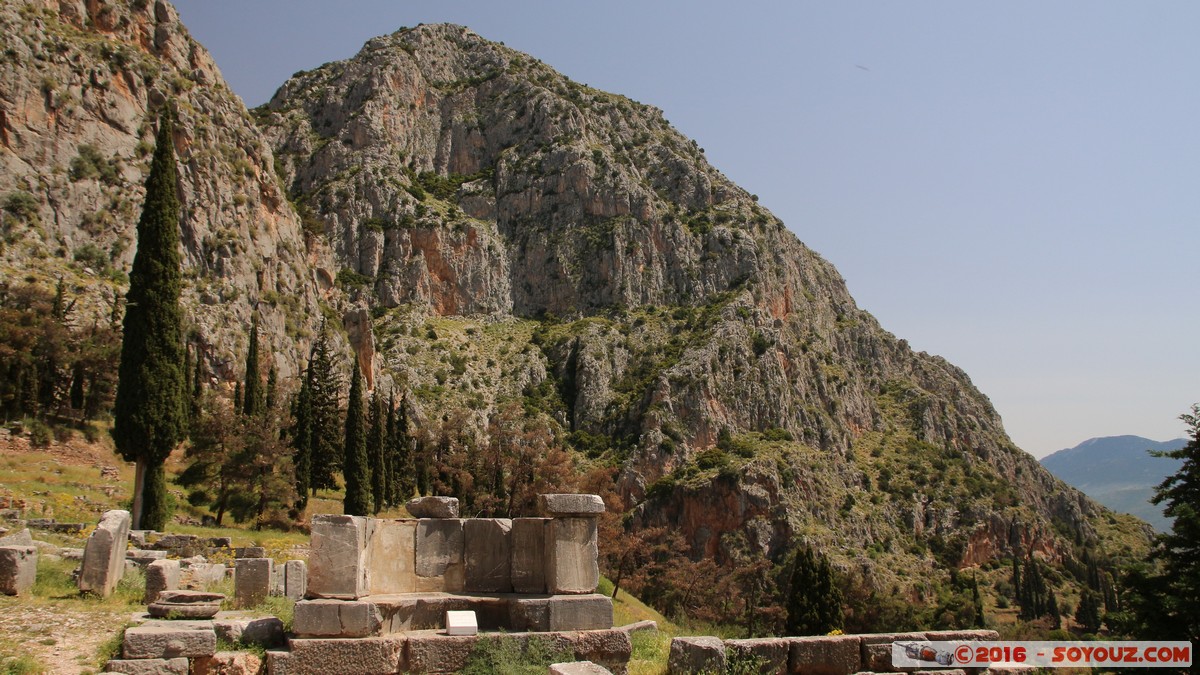 Archaeological site of Delphi
Mots-clés: Delfi Delphi GRC Grèce Delphes Ruines grec patrimoine unesco Phocis Montagne