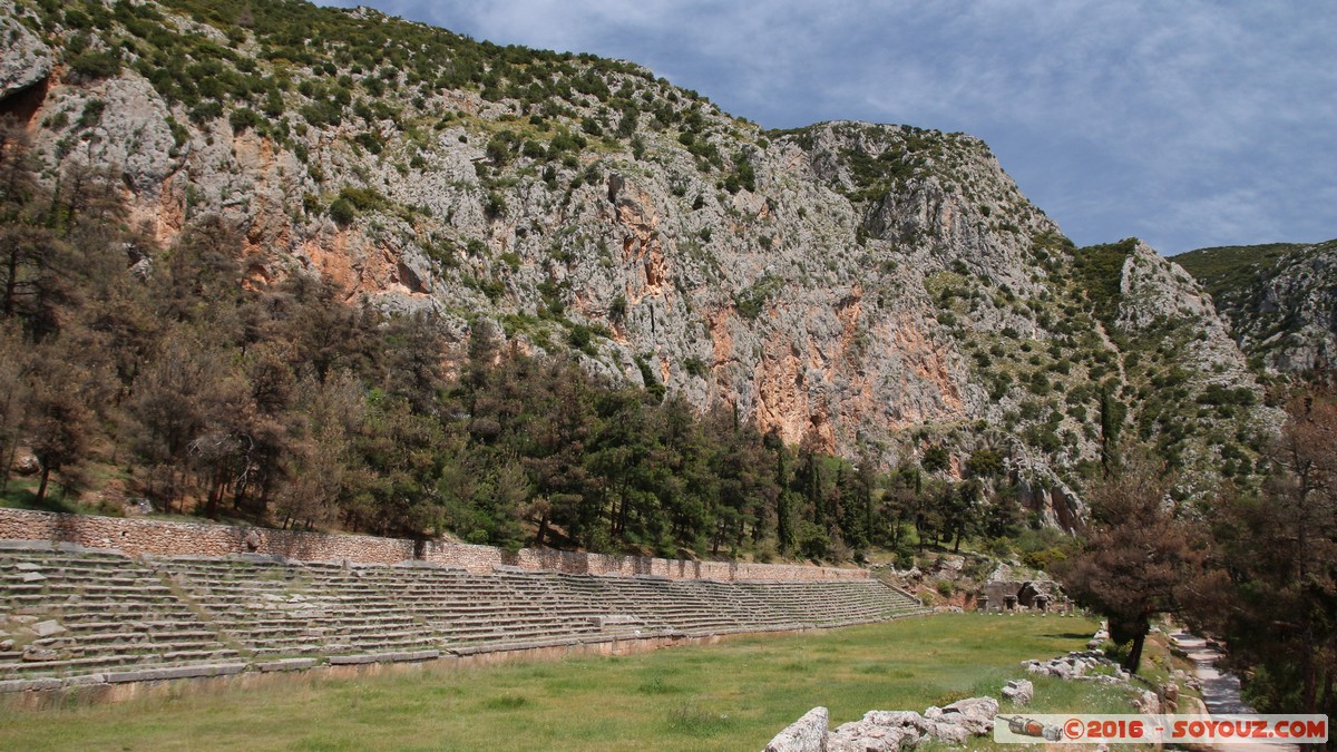 Archaeological site of Delphi - Stadium
Mots-clés: Delfi Delphi GRC Grèce Delphes Ruines grec patrimoine unesco Phocis Stade Stadium
