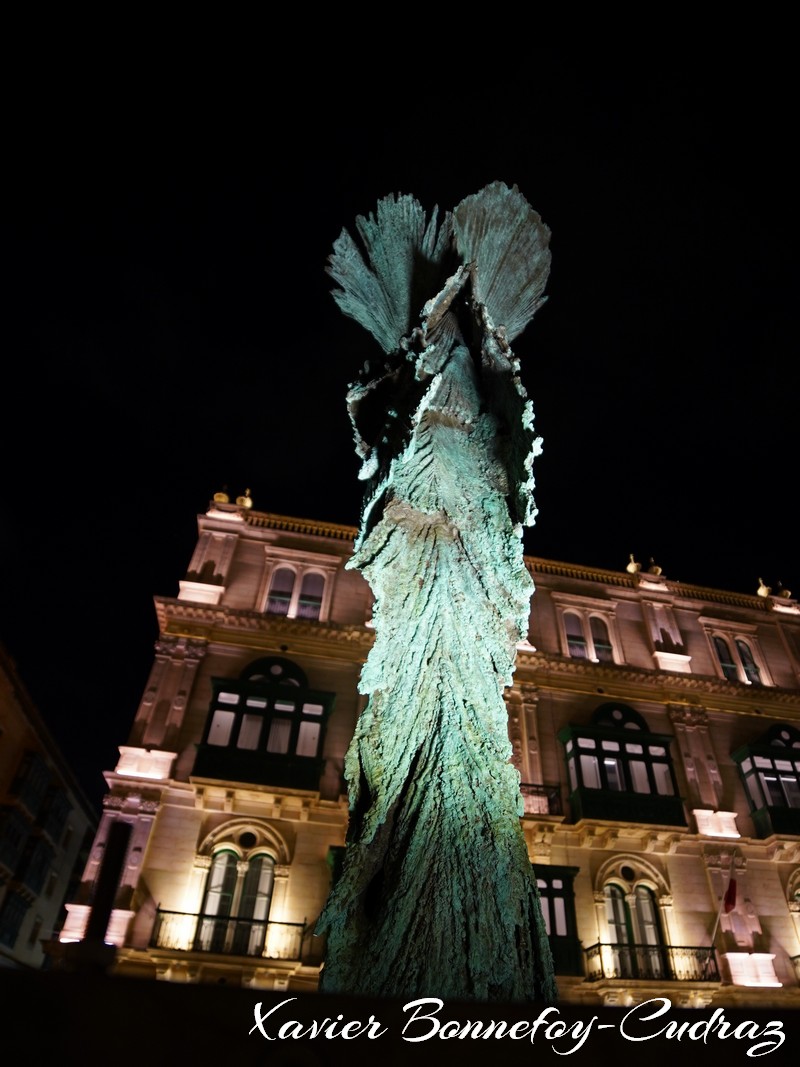 Valletta by Night
Mots-clés: Floriana geo:lat=35.89675951 geo:lon=14.51014996 geotagged Il-Belt Valletta Malte MLT Valletta Malta South Eastern La Valette patrimoine unesco Nuit Republic Street Palazzo Ferreria sculpture statue