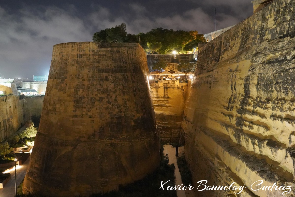 Valletta - St. John Bastion
Mots-clés: Floriana geo:lat=35.89604094 geo:lon=14.50871834 geotagged Il-Belt Valletta Malte MLT Valletta Malta South Eastern La Valette patrimoine unesco Nuit St. John Bastion Ponte La Valletta