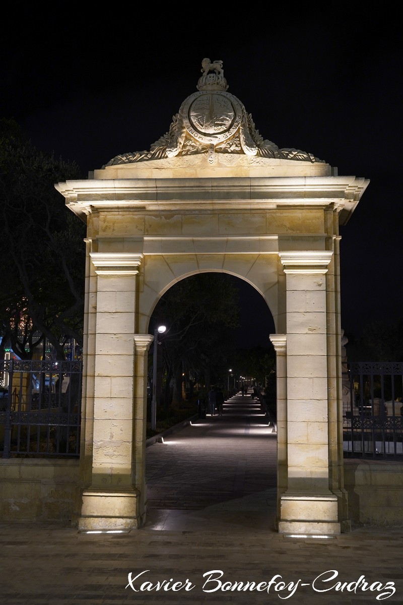 Floriana by Night - The Mall - Independence Monument
Mots-clés: Floriana geo:lat=35.89438896 geo:lon=14.50653702 geotagged Il-Furjana Malte MLT Malta Valletta South Eastern La Valette Nuit The Mall Independence Monument Monument