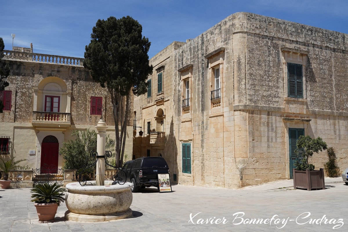 L-Imdina - Vilhena Palace
Mots-clés: geo:lat=35.88731275 geo:lon=14.40290049 geotagged L-Imdina Malte Mdina MLT Malta Vilhena Palace Piazza San Publiju