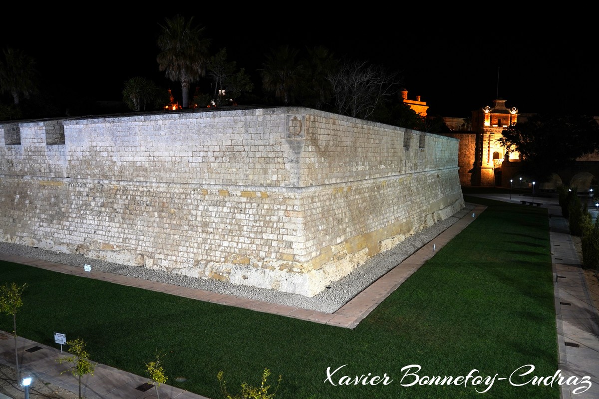 L-Imdina by Night - Fortifications
Mots-clés: geo:lat=35.88435191 geo:lon=14.40222591 geotagged L-Imdina Malte Mdina MLT Malta Nuit Fortifications