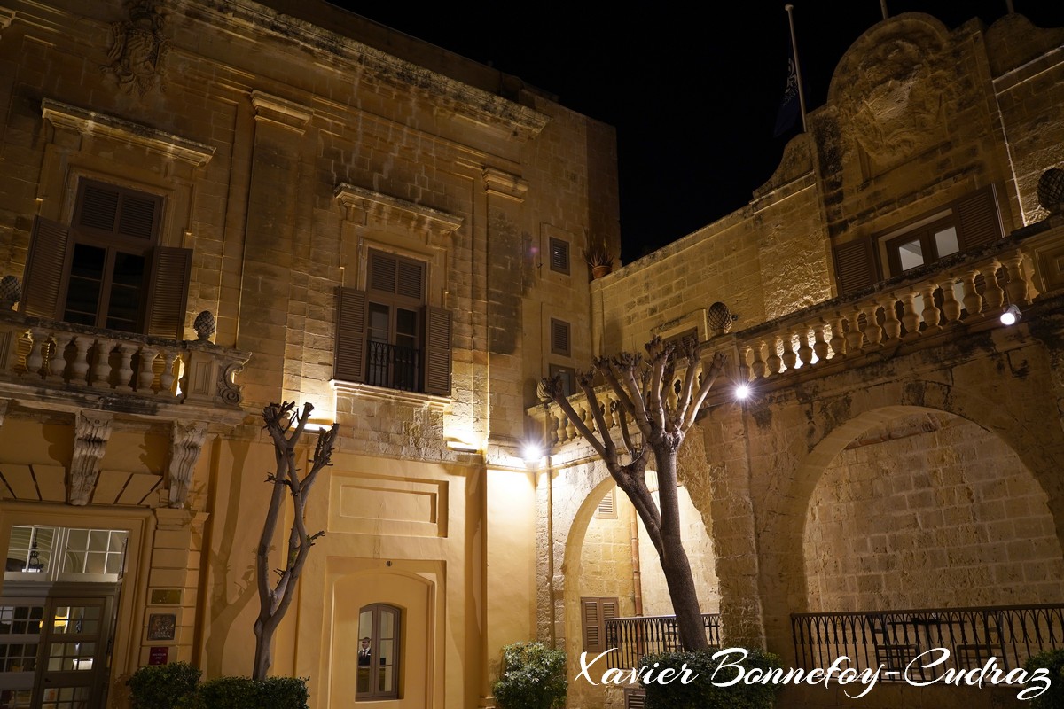 L-Imdina by Night - Xara Palace
Mots-clés: geo:lat=35.88505274 geo:lon=14.40409273 geotagged L-Imdina Malte Mdina MLT Malta Nuit Xara Palace Triq San Pawl