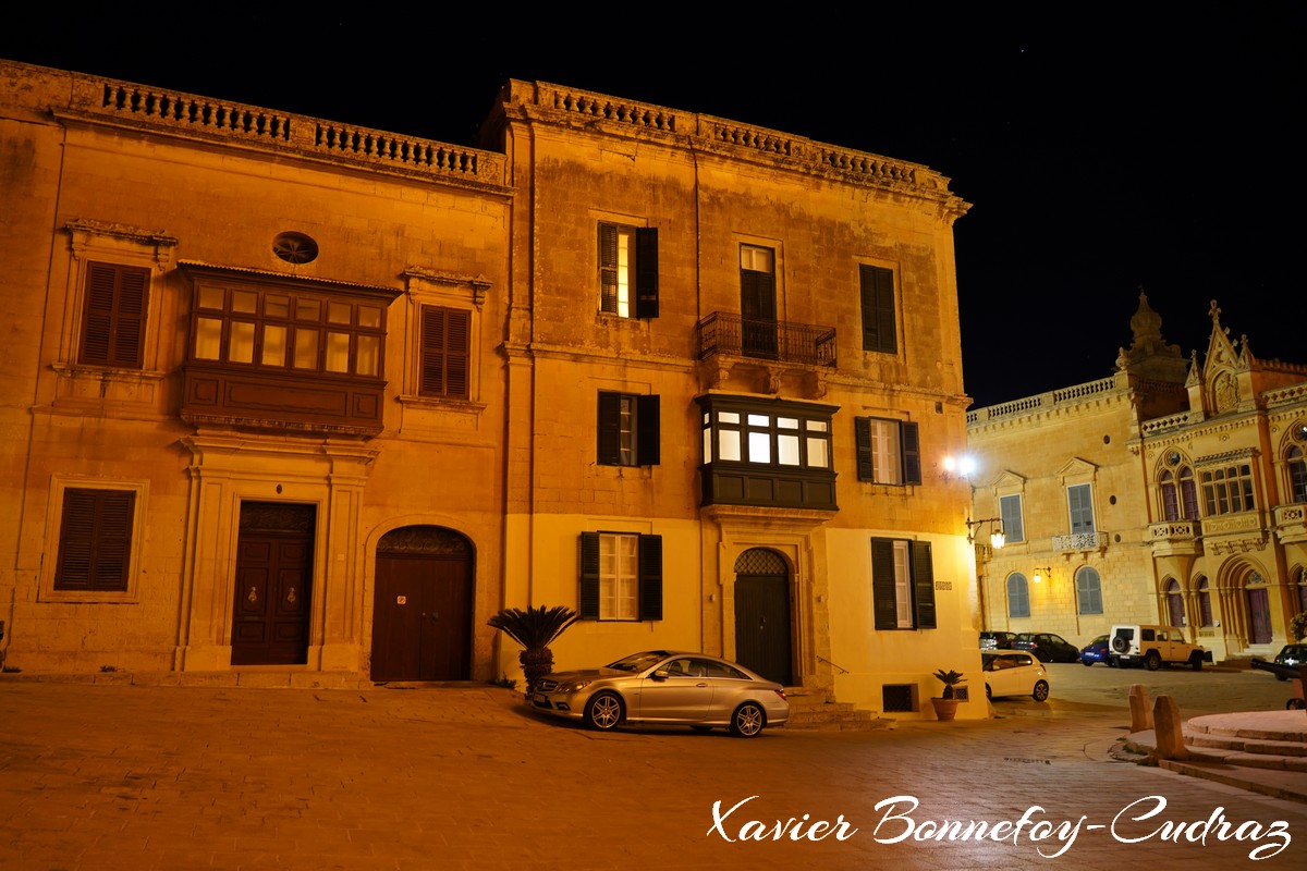 L-Imdina by Night - Bishop Square
Mots-clés: geo:lat=35.88614146 geo:lon=14.40385602 geotagged L-Imdina Malte Mdina MLT Malta Nuit Bishop Square