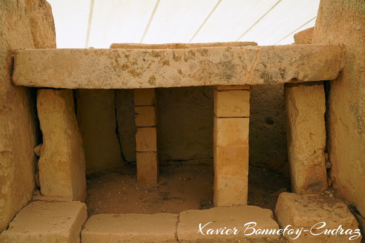 Mnajdra temples
Mots-clés: geo:lat=35.82681370 geo:lon=14.43631545 geotagged Il-Qrendi Malte MLT Qrendi Ta’ San Niklaw Malta Southern Region patrimoine unesco Ruines ruines neolithiques Mnajdra temples