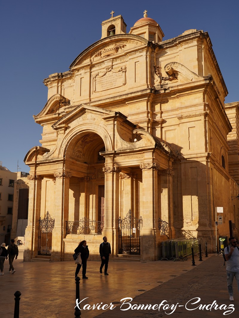 Valletta - St. Catherine's Church
Mots-clés: Floriana geo:lat=35.89603597 geo:lon=14.51085269 geotagged Il-Belt Valletta Malte MLT Valletta Malta South Eastern La Valette patrimoine unesco Knisja Santa Katerina tal-Italja Jean De Valette Square St. Catherine's Church Eglise Religion Lumiere