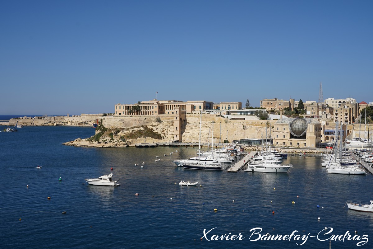 The Three Cities - Birgu - View of Kalkara
Mots-clés: Birgu geo:lat=35.89018981 geo:lon=14.52079430 geotagged Isla L-Isla Malte MLT Malta The Three Cities Southern Region bateau Kalkara Bighi Complex Grand Harbour