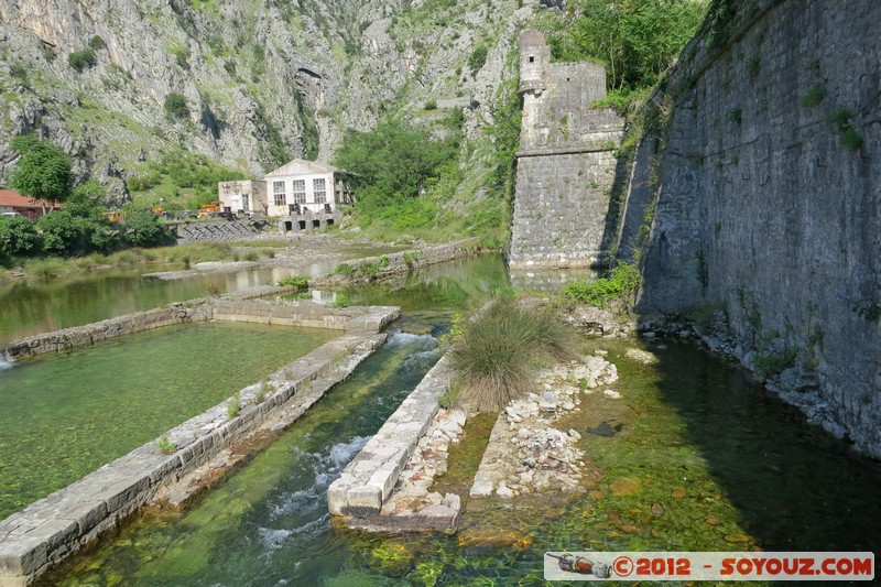 Kotor Fortress - Ramparts
Mots-clés: geo:lat=42.42644675 geo:lon=18.77219817 geotagged Kotor MNE MontÃ©nÃ©gro OpÅ¡tina Kotor Montenegro patrimoine unesco Riviere