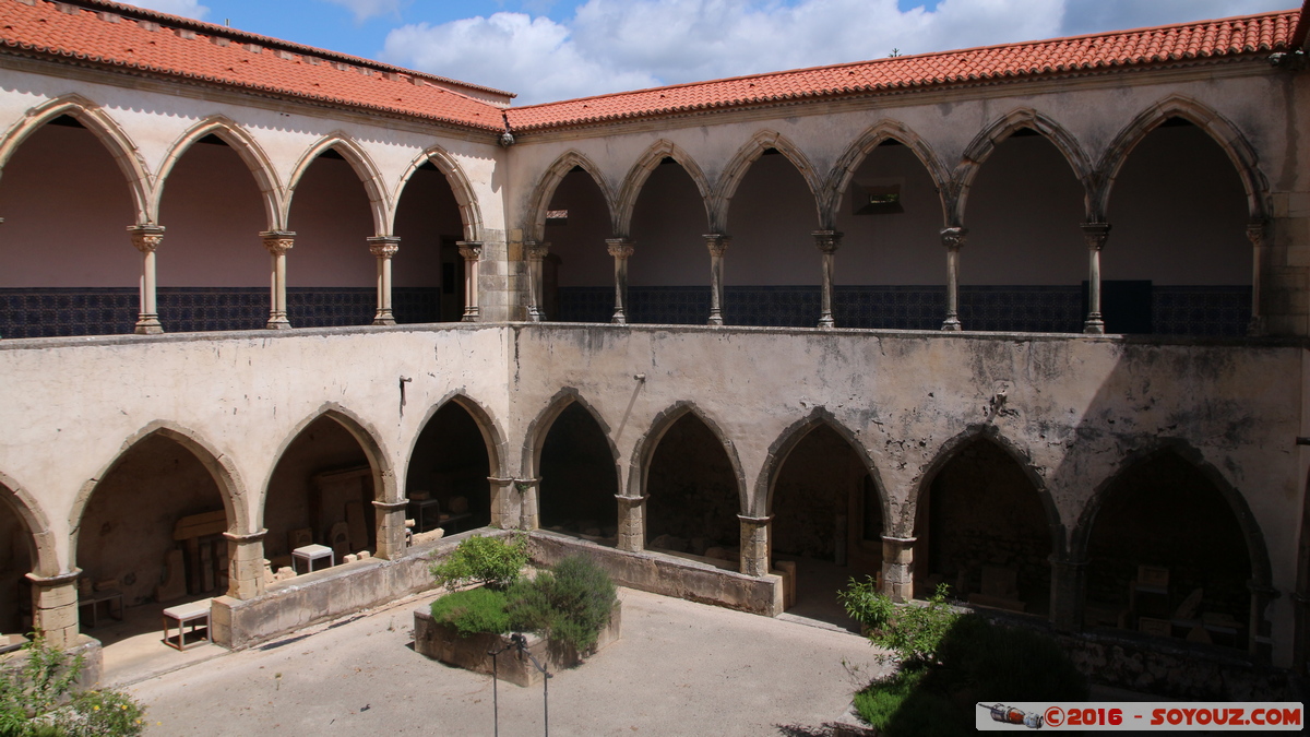 Tomar - Convento de Cristo - Claustro da Lavagem
Mots-clés: Casal das Bernardas geo:lat=39.60362277 geo:lon=-8.41841721 geotagged Portugal PRT Santarém Tomar Convento de Cristo patrimoine unesco Monastere Claustro da Lavagem