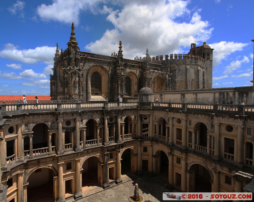 Tomar - Convento de Cristo - Claustro de D. Joao III e Charola
Stitched Panorama
Mots-clés: Casal das Bernardas geo:lat=39.60321433 geo:lon=-8.41952033 geotagged Portugal PRT Santarém Tomar Convento de Cristo patrimoine unesco Monastere Claustro de D. Joao III Charola Eglise