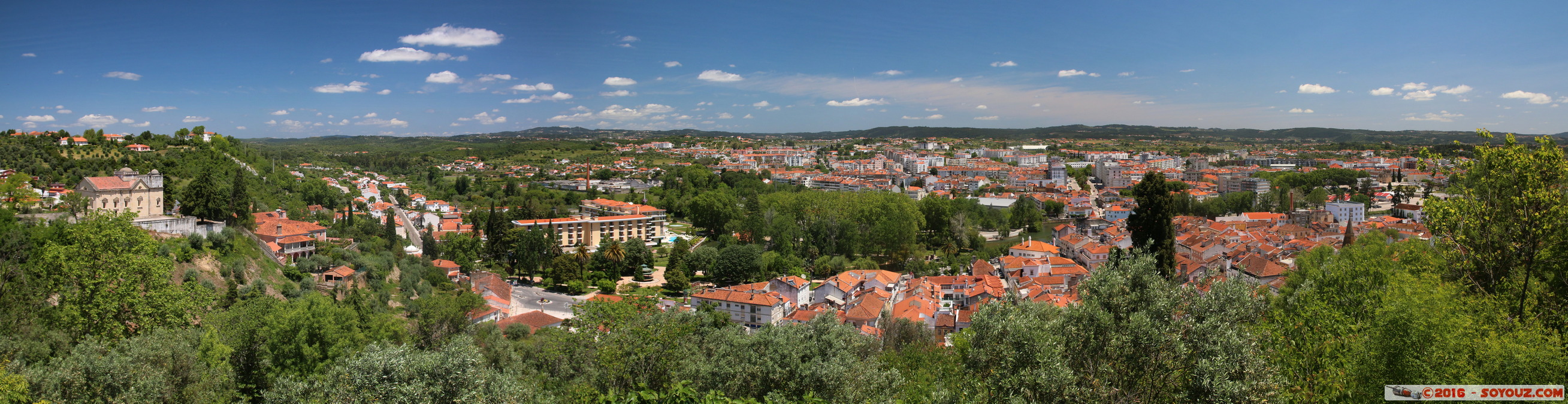 Tomar - Panorama da cidade
Mots-clés: Casal das Bernardas geo:lat=39.60423688 geo:lon=-8.41698604 geotagged Portugal PRT Santarém Tomar panorama