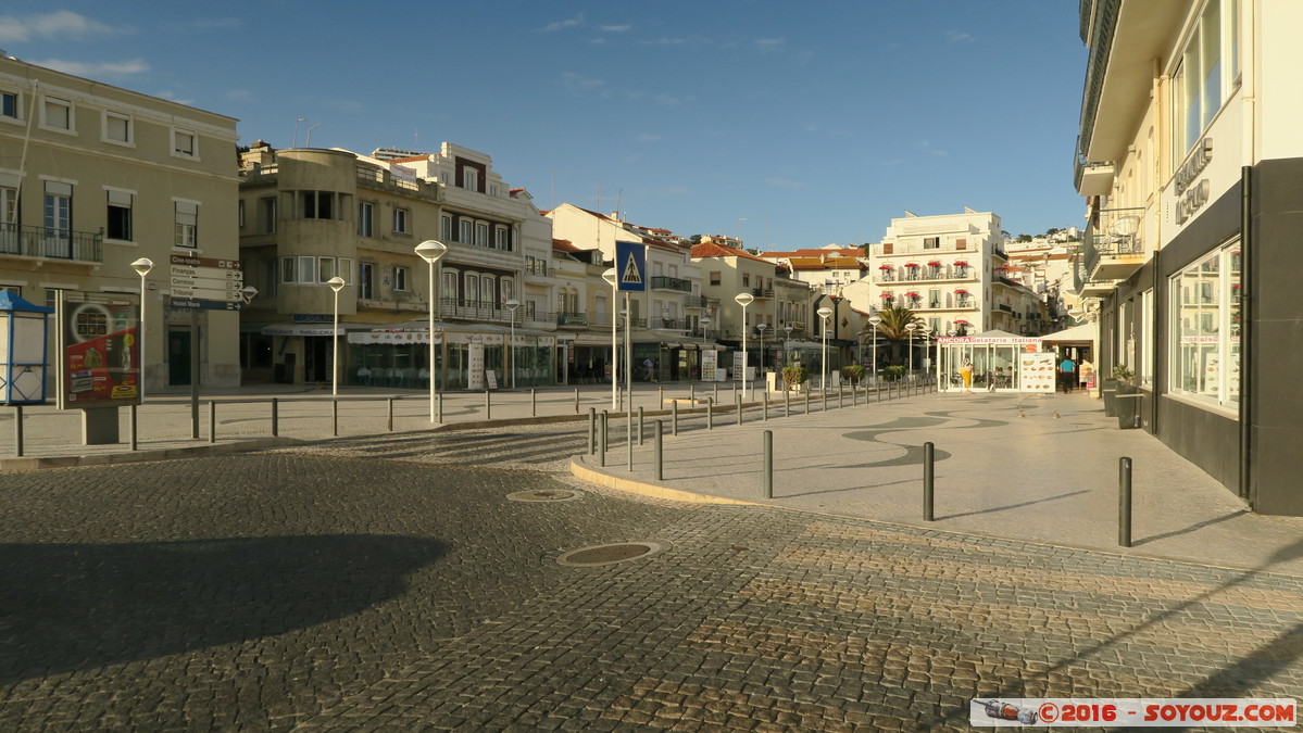 Nazare - Piazza Sousa Oliveira
Mots-clés: geo:lat=39.60158983 geo:lon=-9.07393233 geotagged Leiria Nazar Portugal PRT Piazza Sousa Oliveira