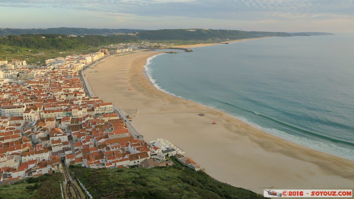 Nazare - Sitio - Rua do Horizonte - vista da praia
Mots-clés: geo:lat=39.60502409 geo:lon=-9.07432015 geotagged Leiria Nazar Portugal PRT Sítio Rua do Horizonte plage Mer