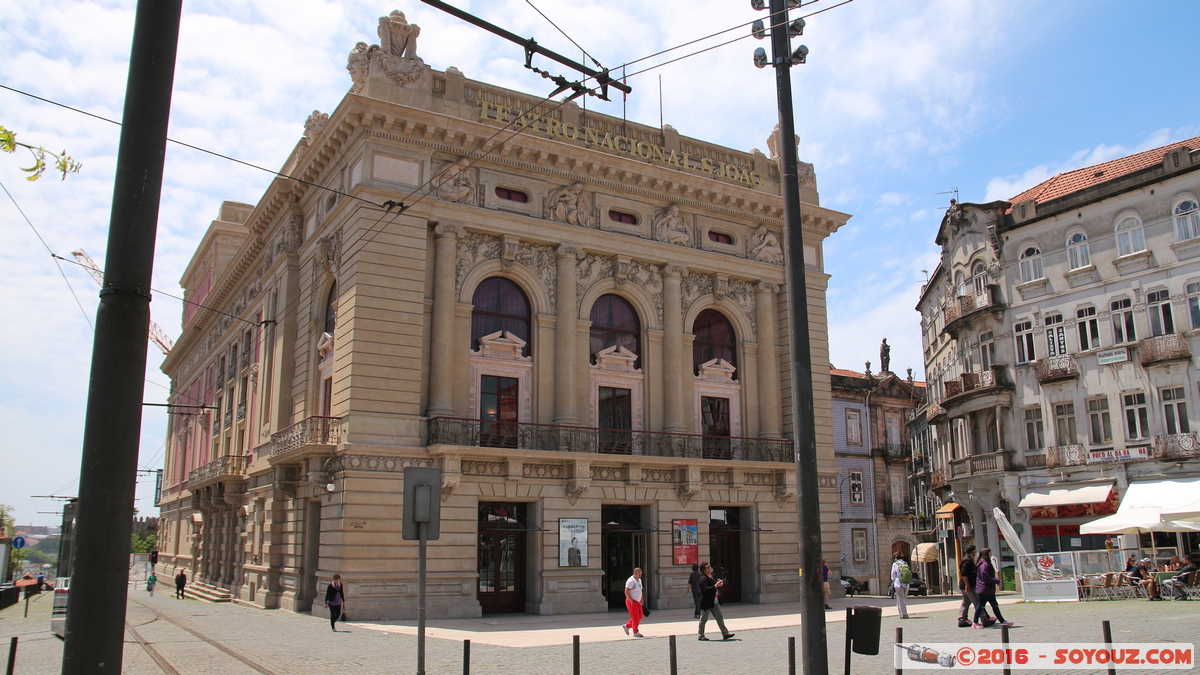 Porto - Teatro Nacional São João
Mots-clés: geo:lat=41.14502000 geo:lon=-8.60708333 geotagged Porto Portugal PRT S spectacle Teatro Nacional São João