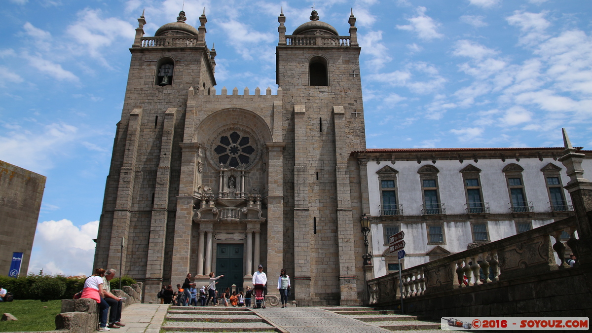 Porto - Sé Catedral
Mots-clés: geo:lat=41.14267250 geo:lon=-8.61198417 geotagged Porto Portugal PRT S Eglise patrimoine unesco
