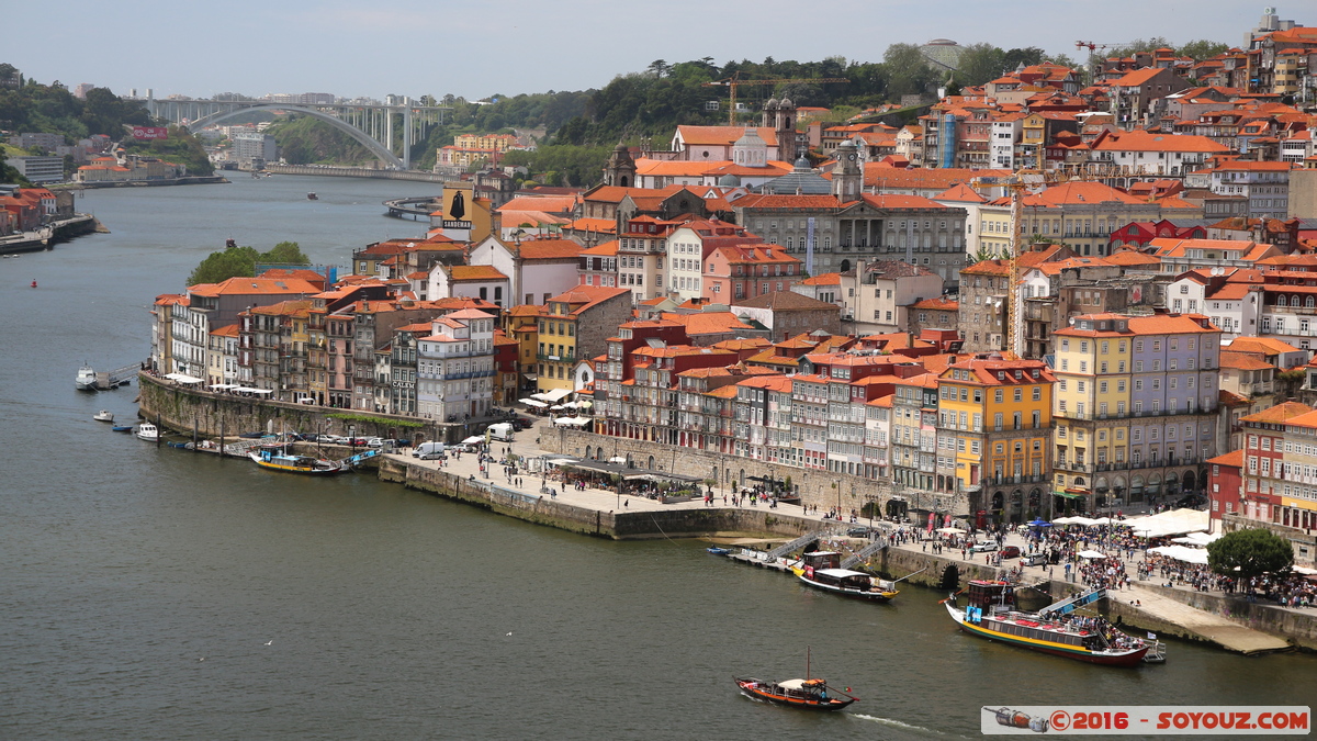 Vila Nova de Gaia - Vista do bairro Ribeira
Mots-clés: Bandeira geo:lat=41.13816611 geo:lon=-8.60885278 geotagged Porto Portugal PRT Vila Nova de Gaia patrimoine unesco