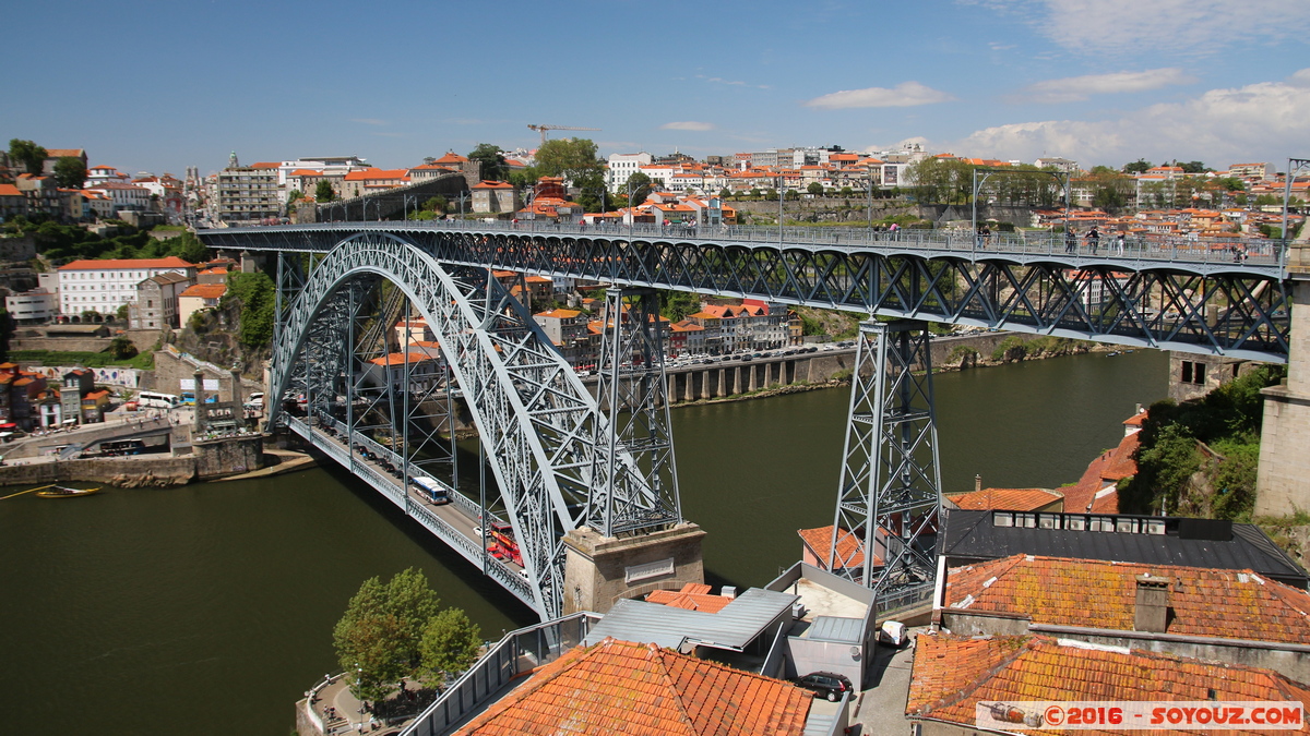 Vila Nova de Gaia - Ponte Luís I
Mots-clés: Bandeira geo:lat=41.13812104 geo:lon=-8.60956021 geotagged Porto Portugal PRT Vila Nova de Gaia Pont Ponte Luís I patrimoine unesco