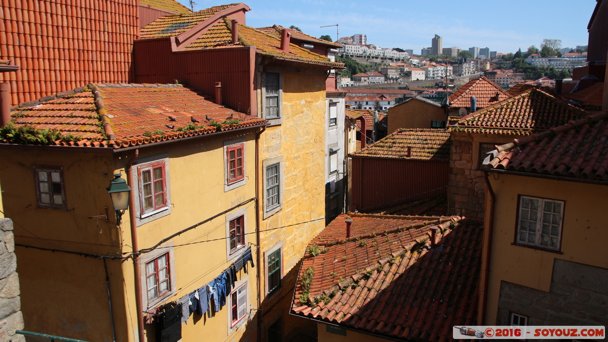 Porto - Ribeira
Mots-clés: geo:lat=41.14108979 geo:lon=-8.61234094 geotagged Porto Portugal PRT Ribeira patrimoine unesco