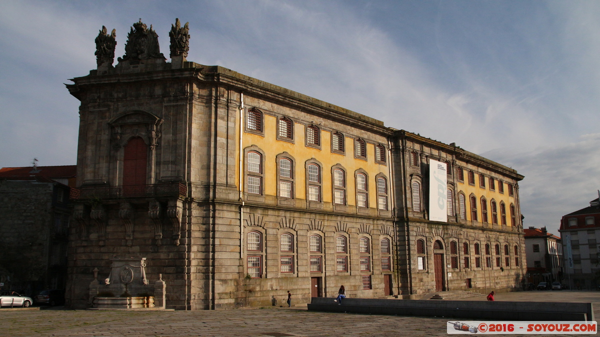 Porto - Centro Português de Fotografia
Mots-clés: geo:lat=41.14524667 geo:lon=-8.61569708 geotagged Porto Portugal PRT Vitória Centro Português de Fotografia