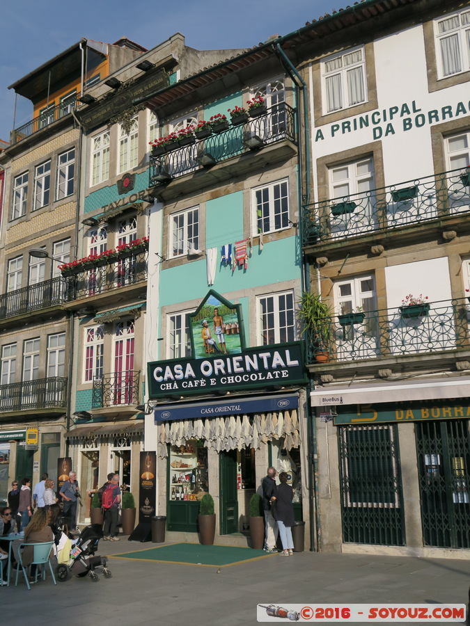 Porto - Vitória- Casa Oriental
Mots-clés: geo:lat=41.14551190 geo:lon=-8.61540143 geotagged Porto Portugal PRT Vitória Commerce