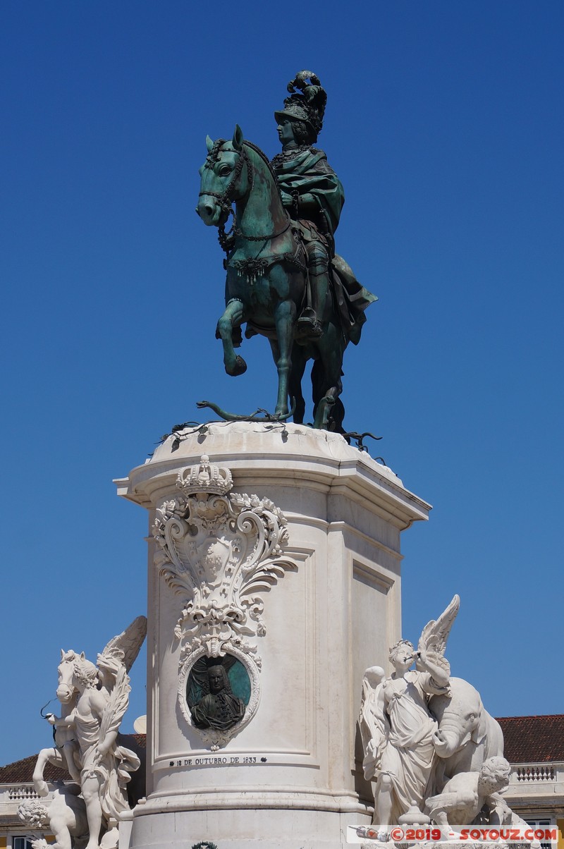 Lisboa - Praca do Comercio - Monumento de D. Jose Rei de Portugal
Mots-clés: Baixa geo:lat=38.70702500 geo:lon=-9.13612542 geotagged Lisboa Portugal PRT Praca do Comercio Monumento de D. Jose Rei de Portugal statue